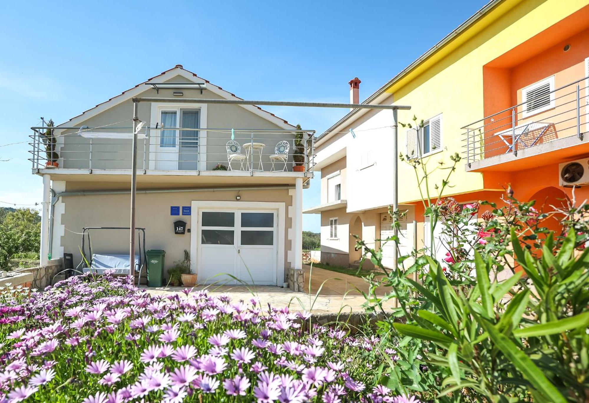 Z&A Studio Apartment With Parking Božava Buitenkant foto