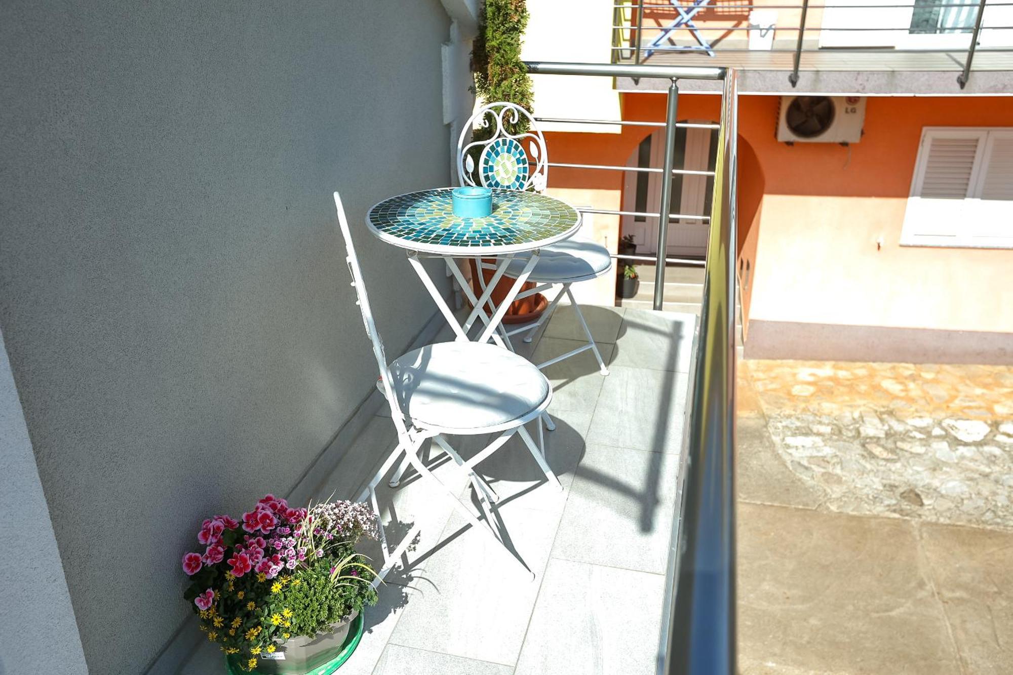 Z&A Studio Apartment With Parking Božava Buitenkant foto